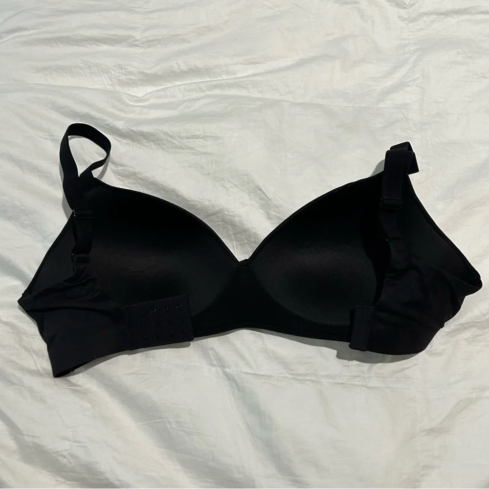 SOMA Enbliss Wireless Bra - Picture 2 of 3